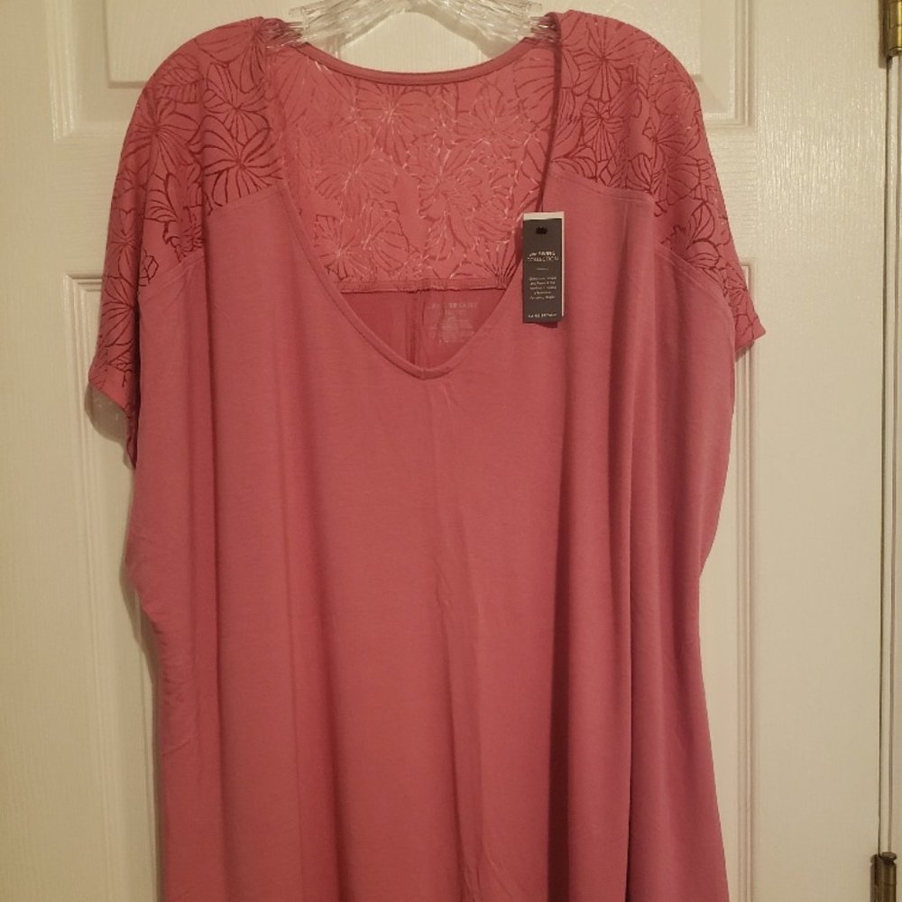 NWT Lane Bryant Swing Tee Plus Size 26/28